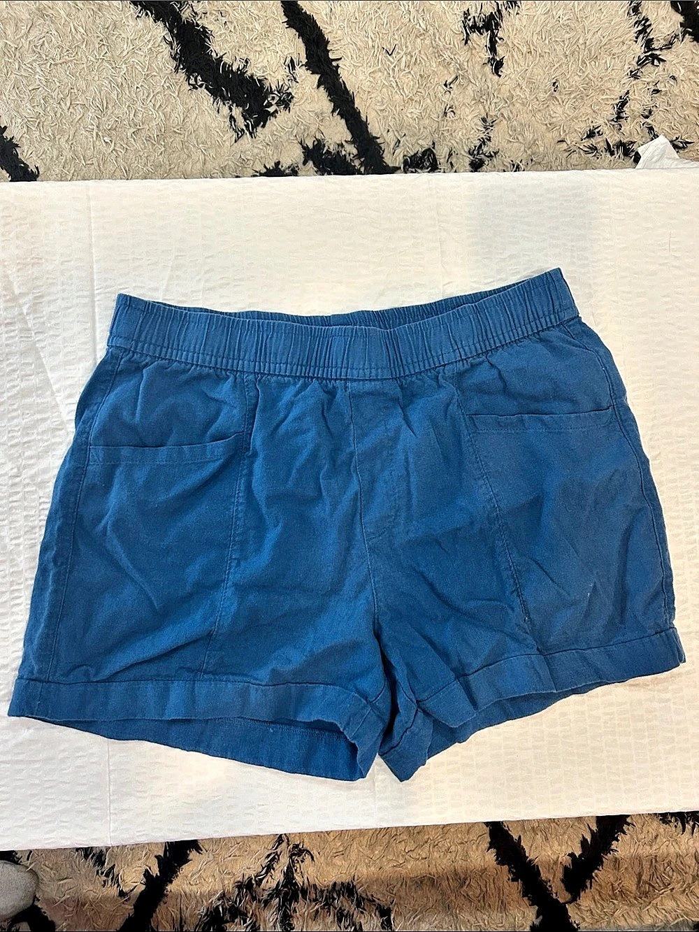 Old Navy High-Waisted Linen-Blend Pull-On Shorts Blue Cargo Shorts Medium